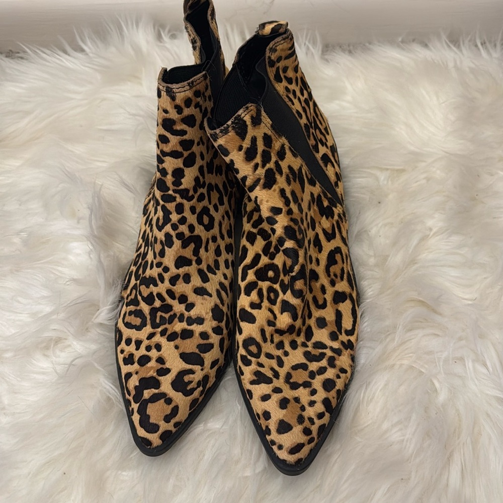 Leopard boots Steve Madden